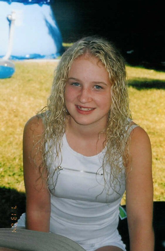 jackieandhernewhairstyle.jpg